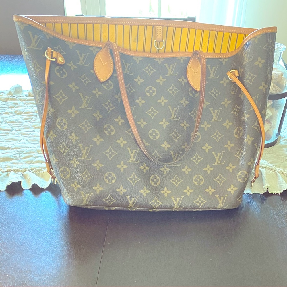 Louis Vuitton NeverFull MM